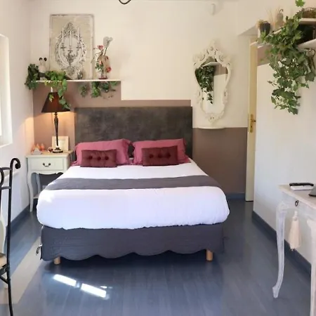 House Superbe Avec Piscine 4 Chambres * Grimaud